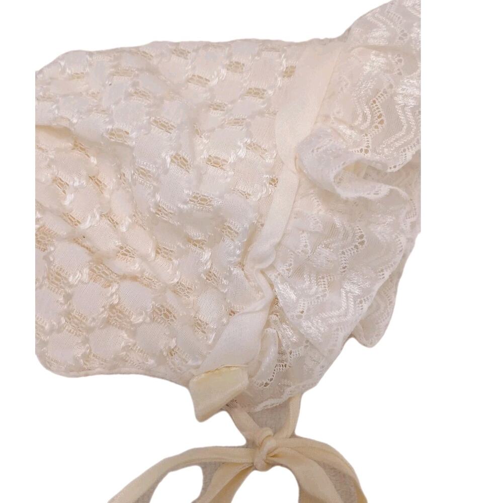 Antique Baby Bonnet Size Small Ivory Ruffled Lace Light Yellow Infant 0-2 Months